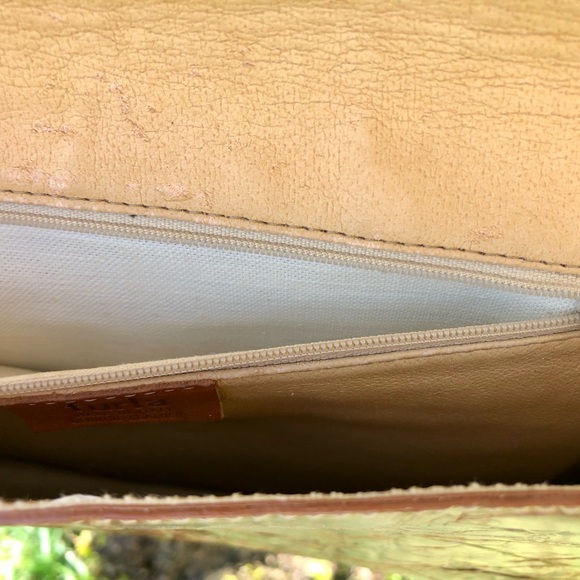 Furla Authentic Vintage Leather purse, Italian Luxe Brand, Made in Italy - Picture 9 of 13